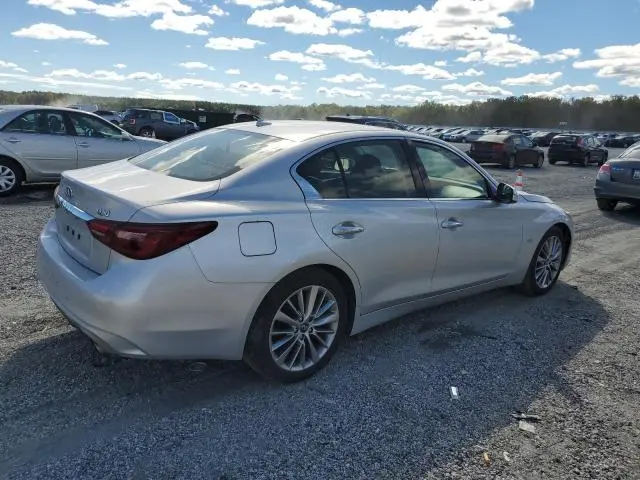 2018 INFINITI Q50 LUXE  
