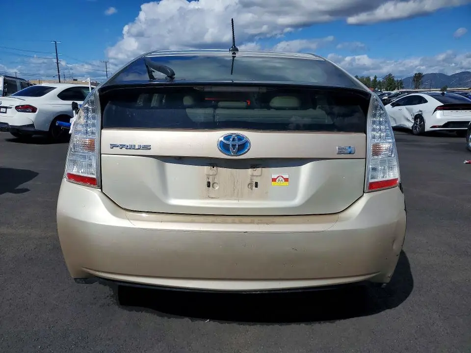 2010 TOYOTA PRIUS IV  