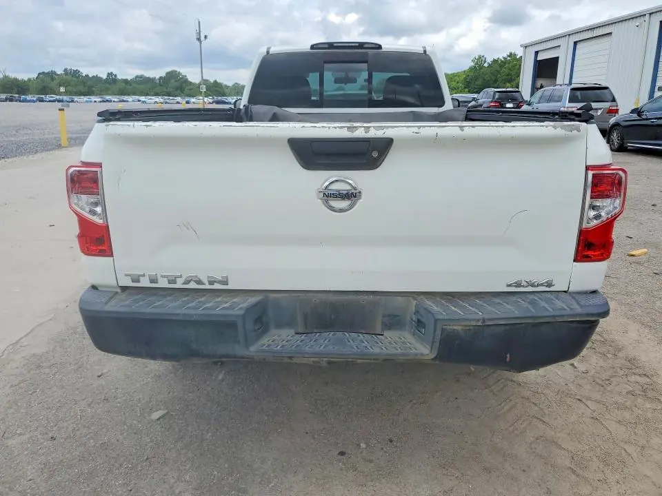 2017 NISSAN TITAN S  