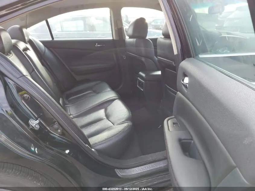 2011 NISSAN MAXIMA 3.5 SV