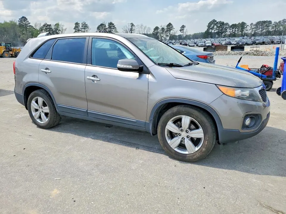 2013 KIA SORENTO EX  