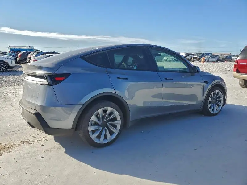 2026 TESLA MODEL Y   