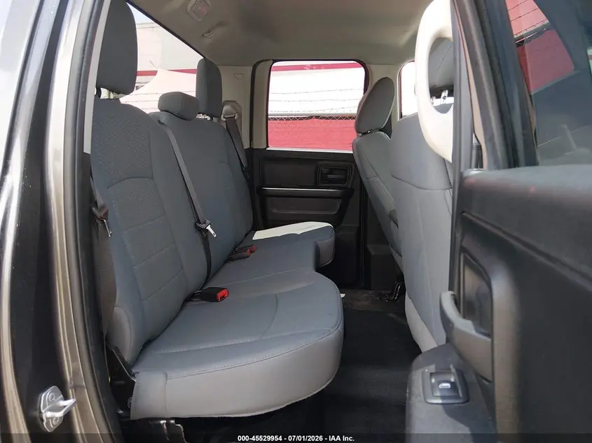 2019 RAM 1500 CLASSIC TRADESMAN  4X2 6'4 BOX