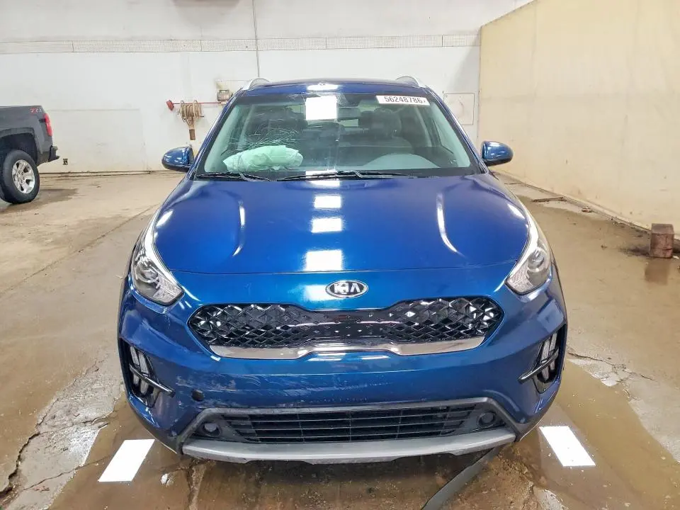 2020 KIA NIRO LX  