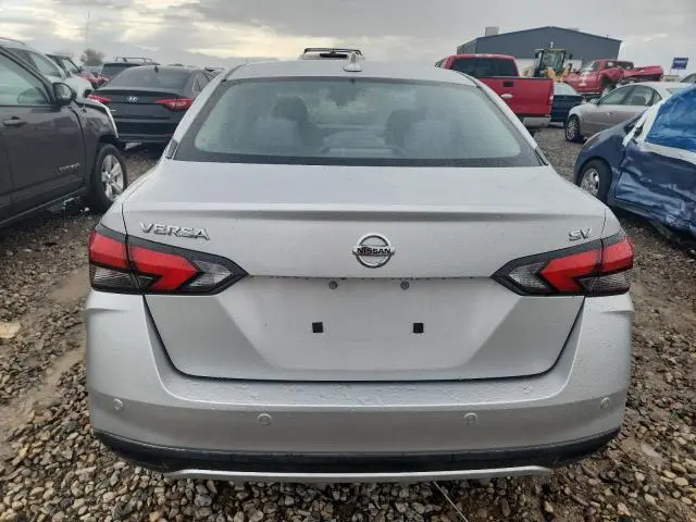 2020 NISSAN VERSA SV  