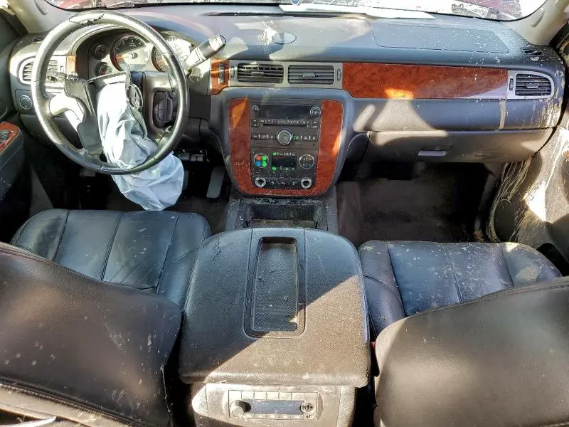 2014 CHEVROLET SUBURBAN K1500 LT  