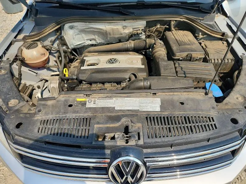2017 VOLKSWAGEN TIGUAN S  