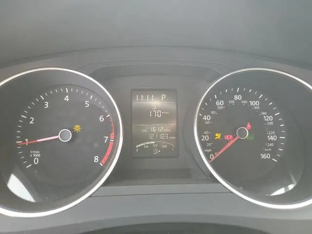 2016 VOLKSWAGEN JETTA SE  