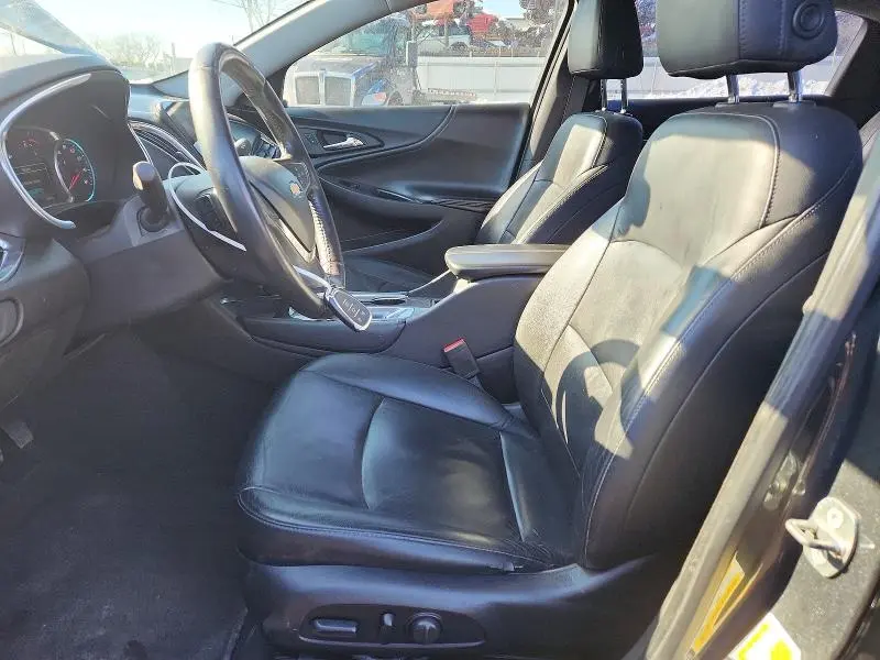 2017 CHEVROLET MALIBU LT  