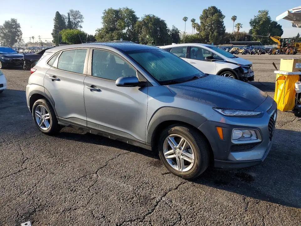2021 HYUNDAI KONA SE  