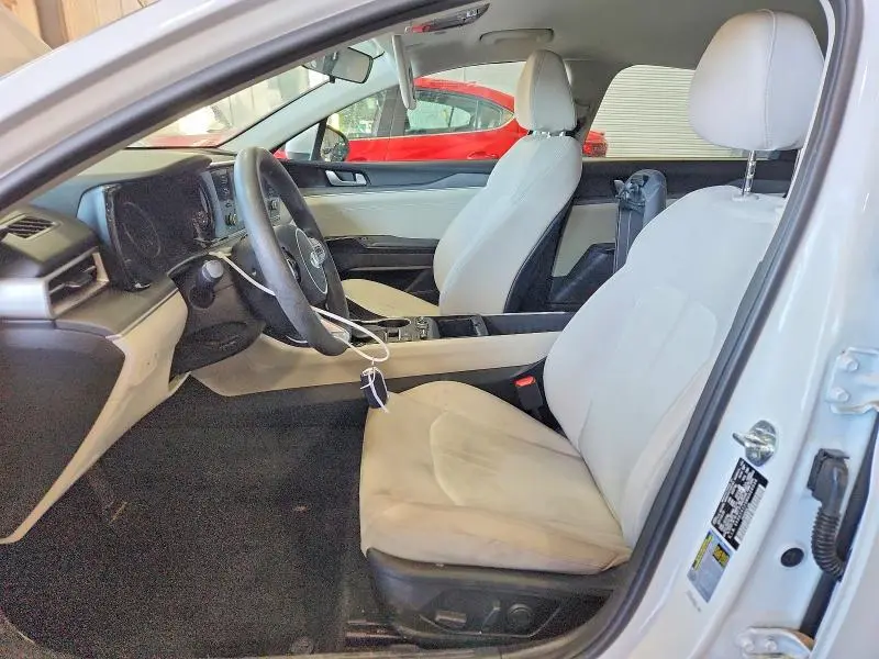 2021 KIA K5 LXS  