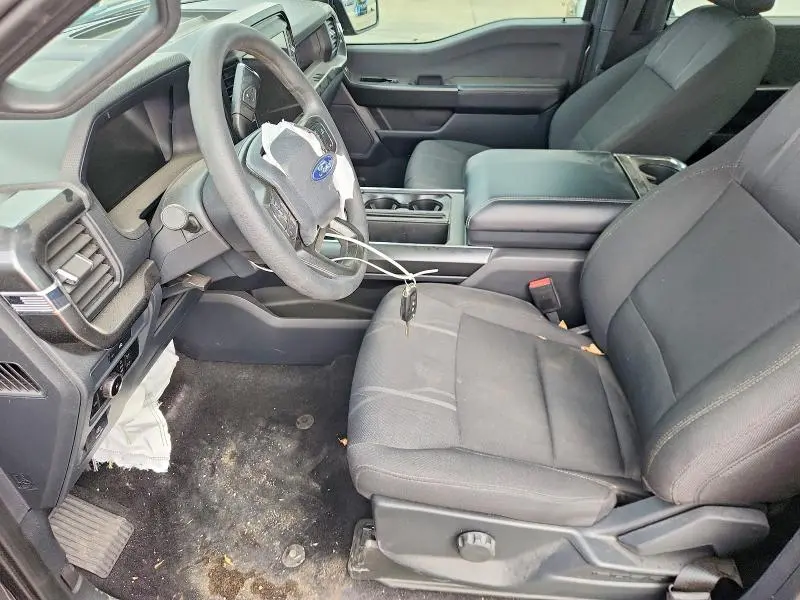 2025 FORD F150 STX  