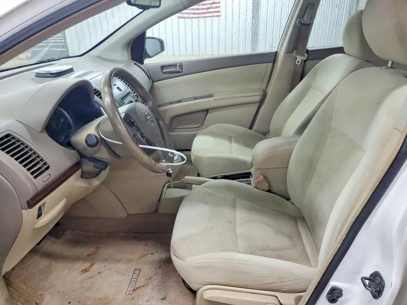 2010 NISSAN SENTRA 2.0  