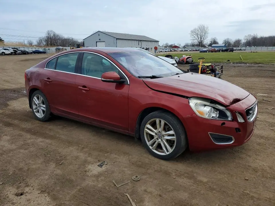 2013 VOLVO S60 T5  
