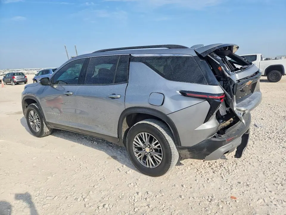2025 CHEVROLET TRAVERSE LT  