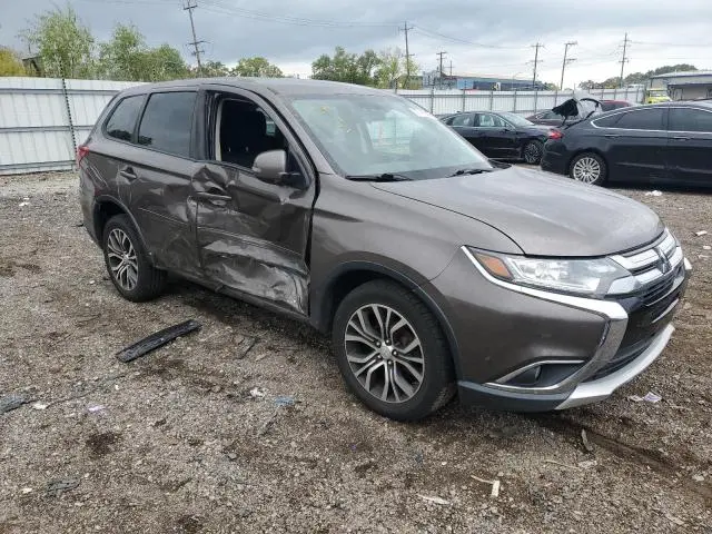 2016 MITSUBISHI OUTLANDER SE  