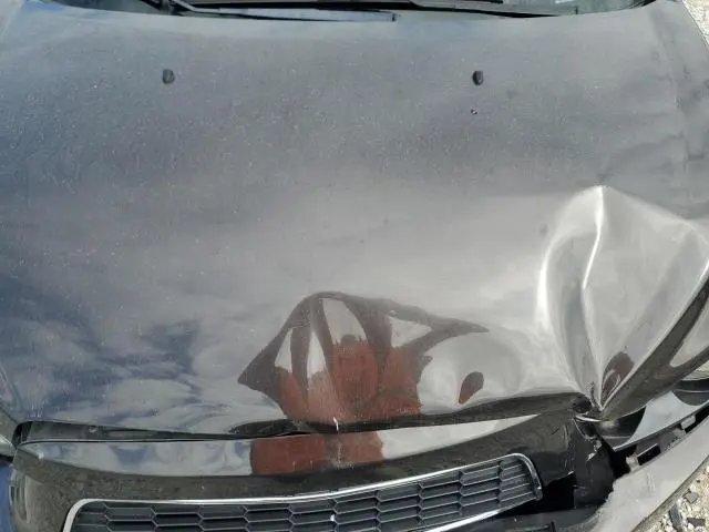 2016 CHEVROLET SONIC LT  