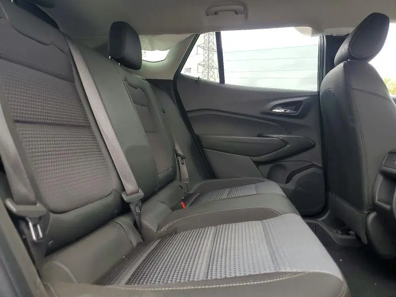 2025 CHEVROLET TRAX 1LT  