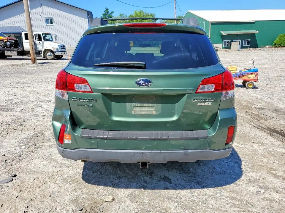 2010 SUBARU OUTBACK 2.5I PREMIUM  