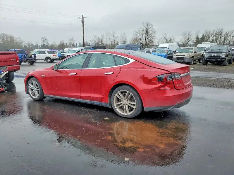 2015 TESLA MODEL S   
