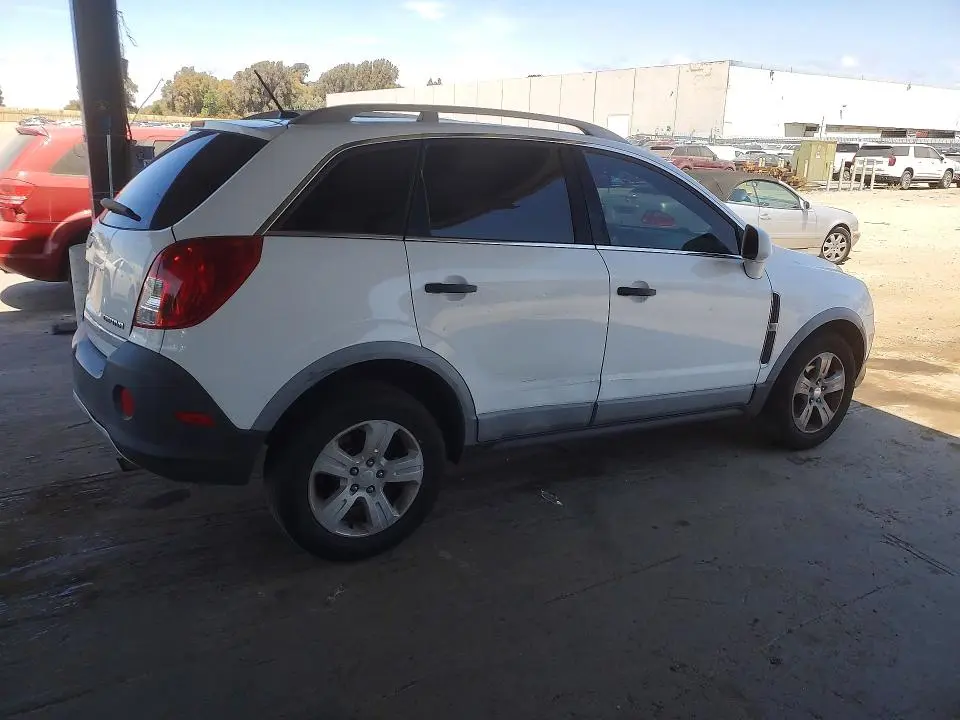 2014 CHEVROLET CAPTIVA LS  