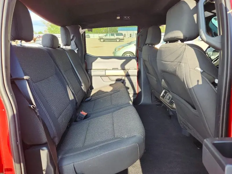 2024 FORD F150 STX  