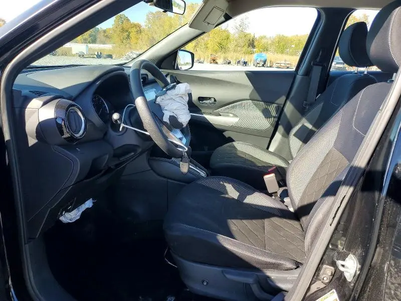 2018 NISSAN KICKS SV  