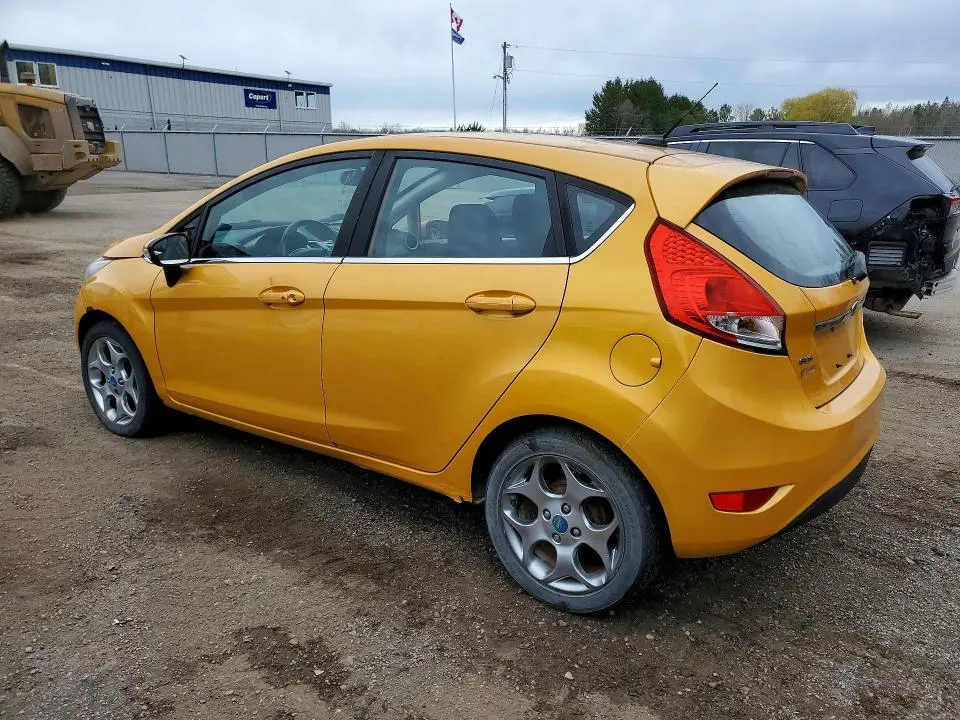 2011 FORD FIESTA SES  