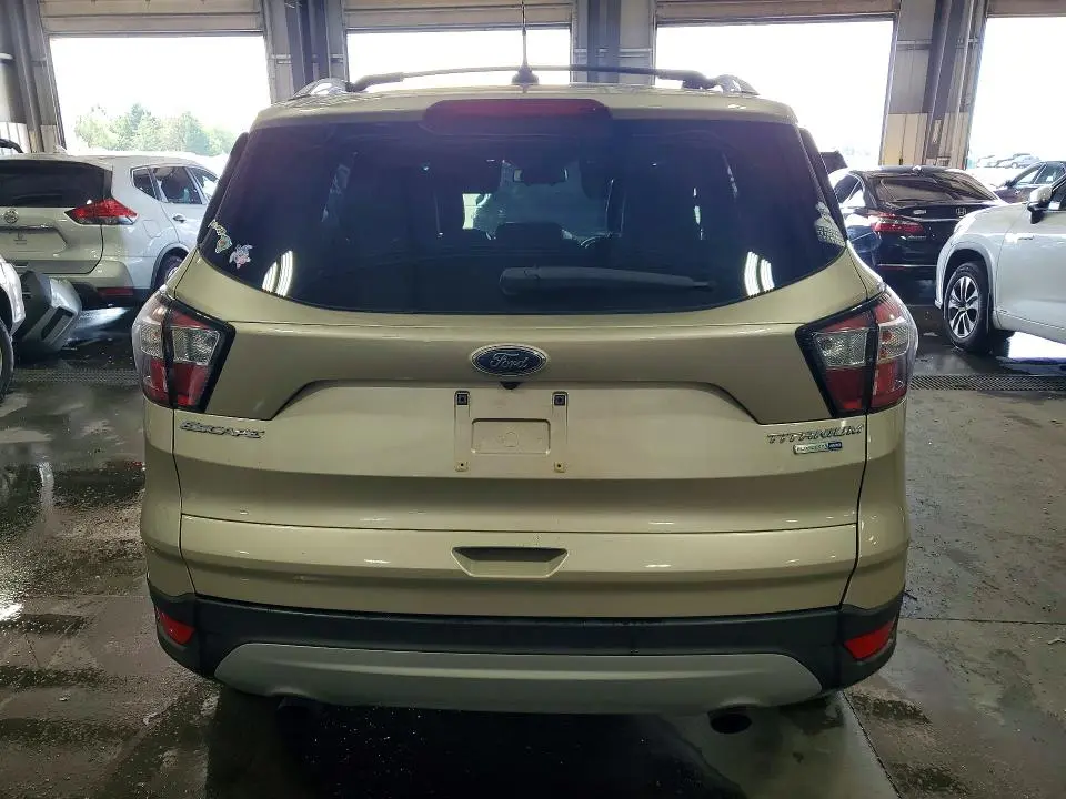 2018 FORD ESCAPE TITANIUM  
