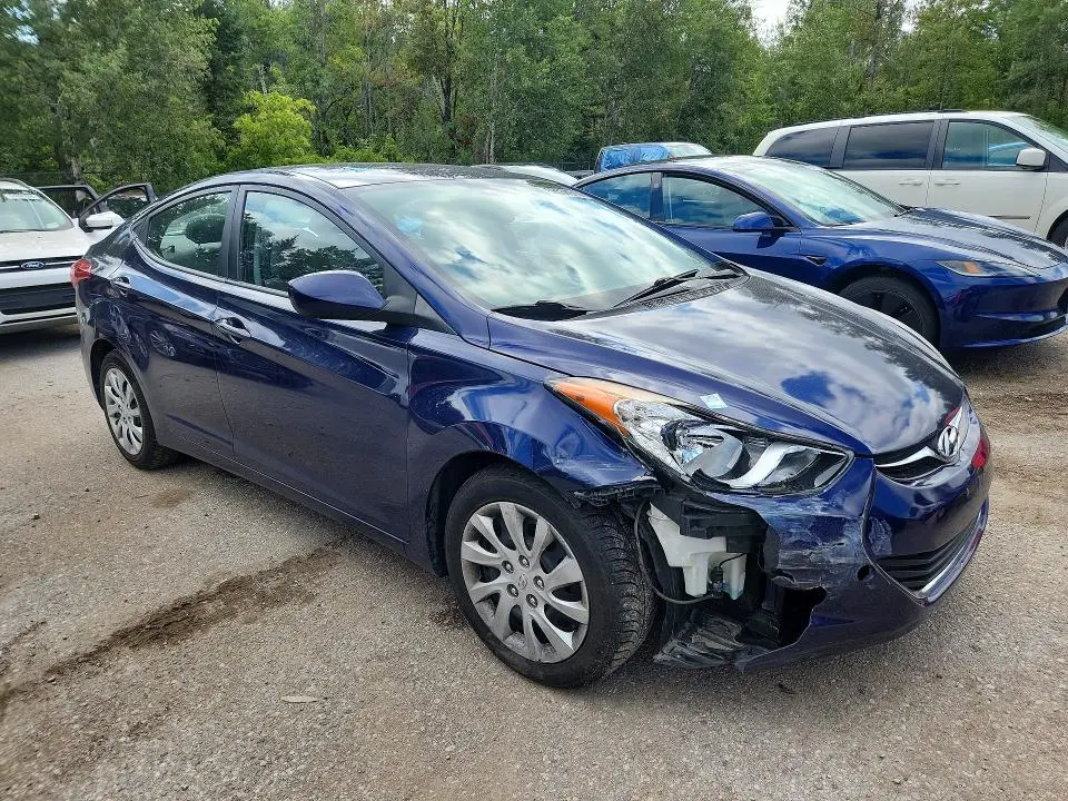 2013 HYUNDAI ELANTRA GLS  