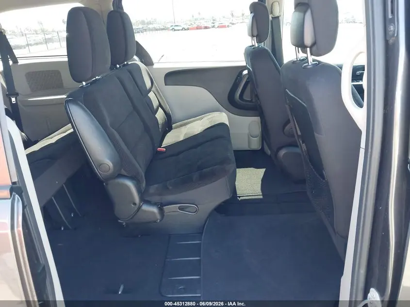 2018 DODGE GRAND CARAVAN SE