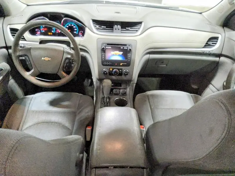 2015 CHEVROLET TRAVERSE LS  