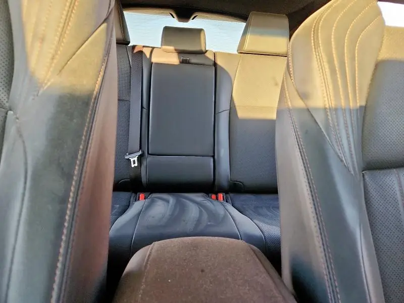 2024 TOYOTA VENZA LE  