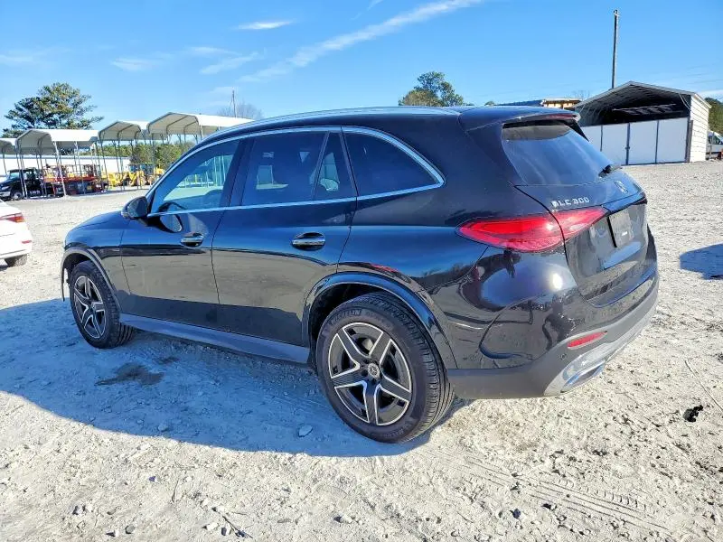 2024 MERCEDES-BENZ GLC 300  
