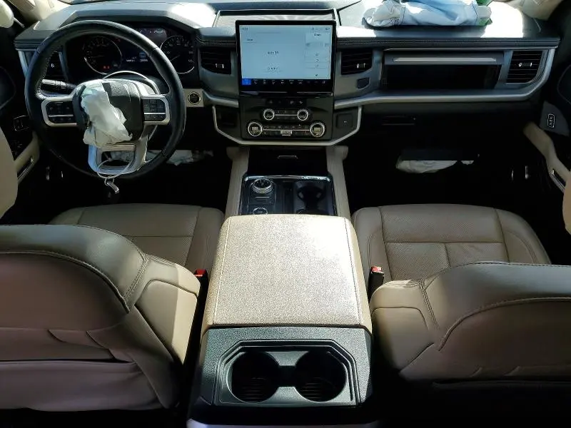 2024 FORD EXPEDITION XLT  