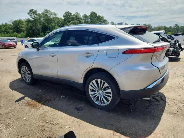 2024 TOYOTA VENZA LE  