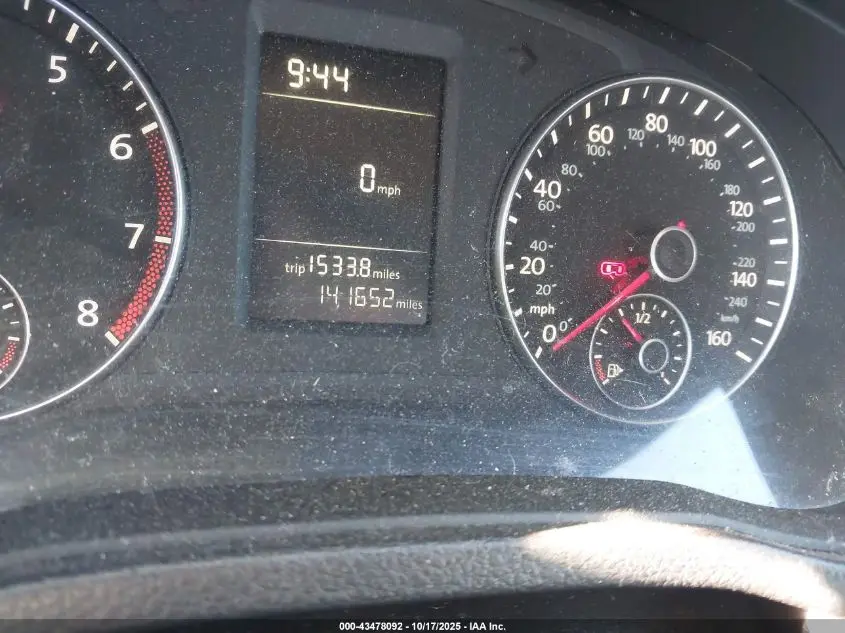 2012 VOLKSWAGEN PASSAT 2.5L S