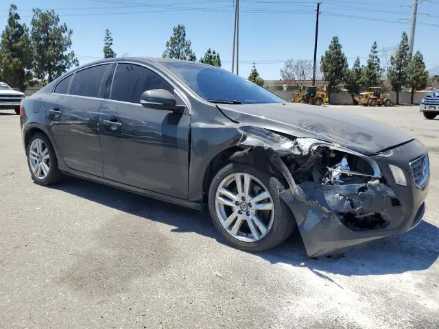 2013 VOLVO S60 T5  
