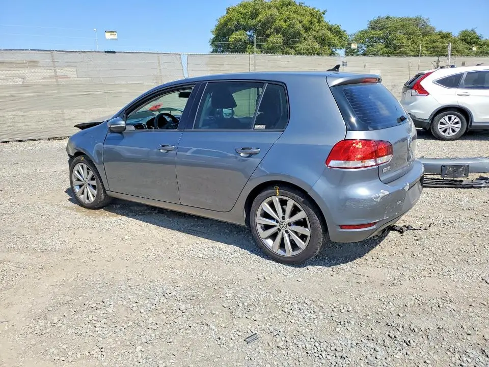 2014 VOLKSWAGEN GOLF   