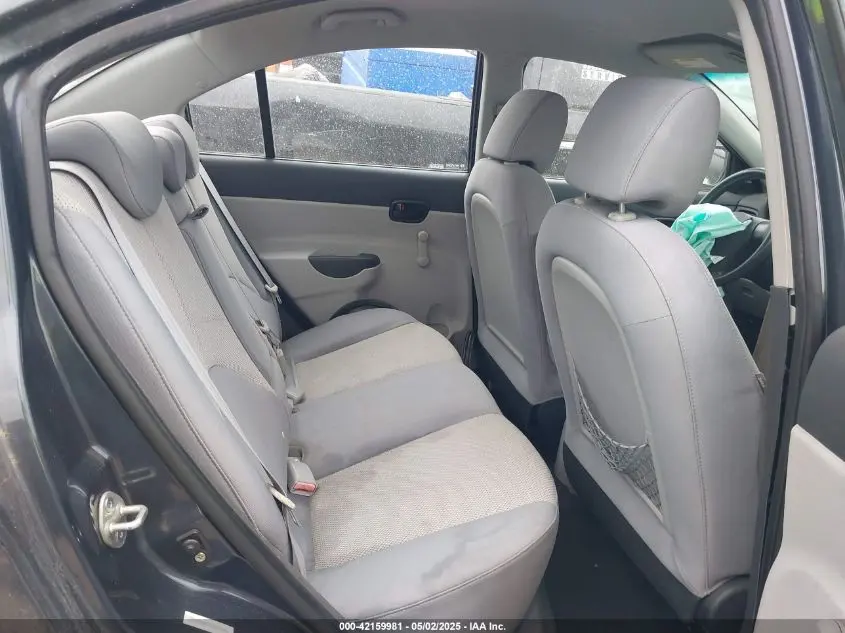 2011 HYUNDAI ACCENT GLS
