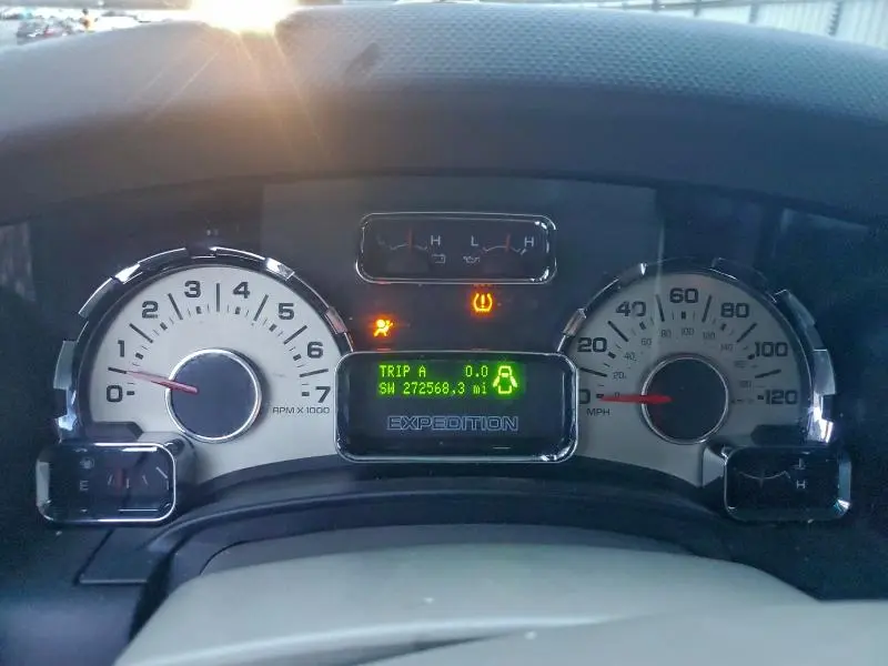 2010 FORD EXPEDITION LIMITED  