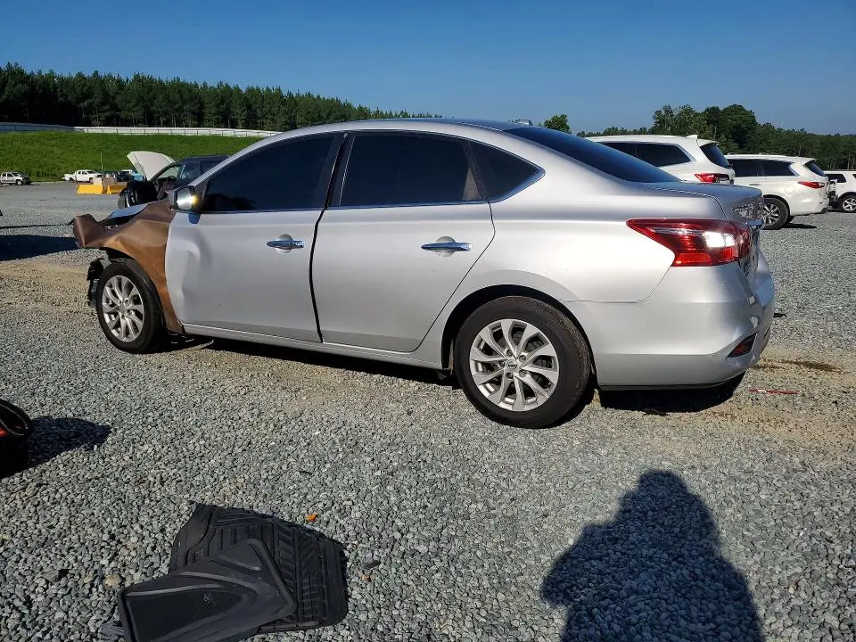2019 NISSAN SENTRA SV  