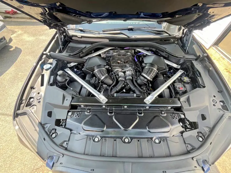 2024 BMW X5 M60I  
