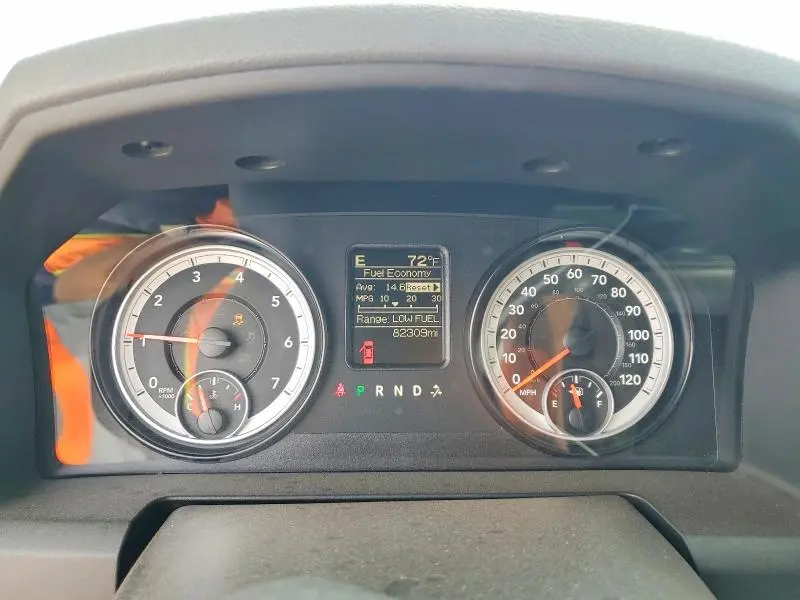 2014 RAM 1500 ST  