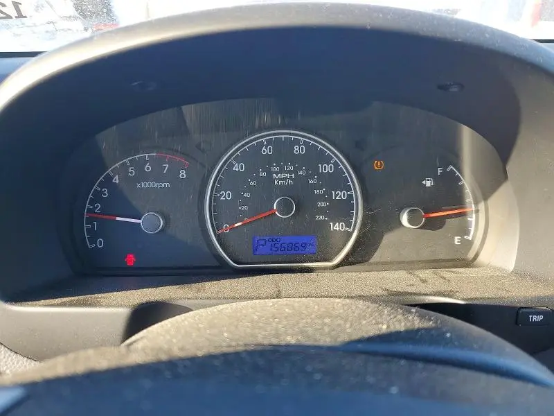 2010 HYUNDAI ELANTRA BLUE  