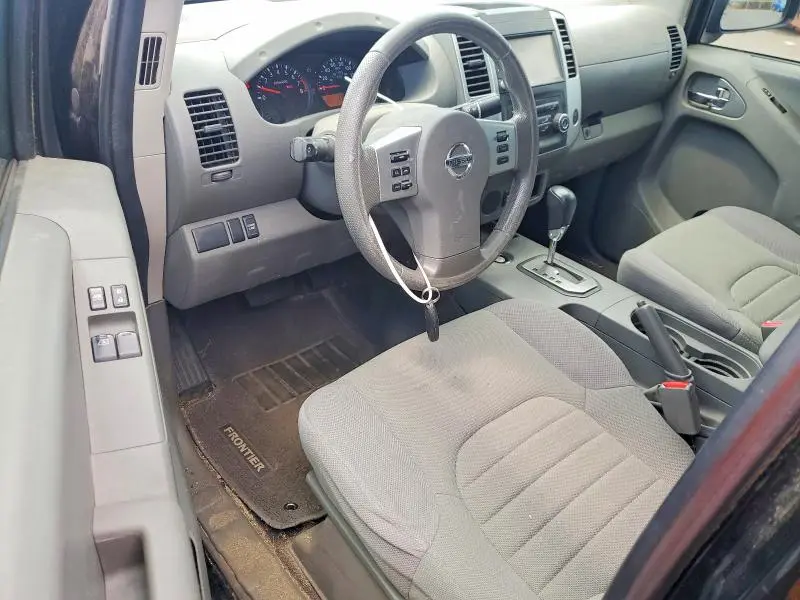 2020 NISSAN FRONTIER S  