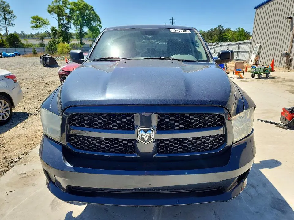 2013 RAM 1500 ST  
