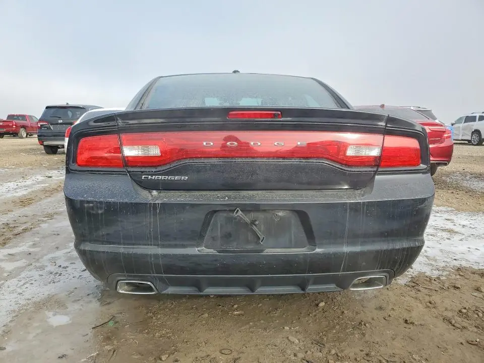 2014 DODGE CHARGER SE  