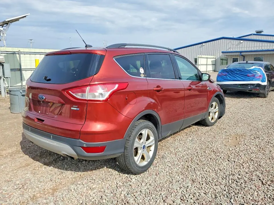 2015 FORD ESCAPE SE  