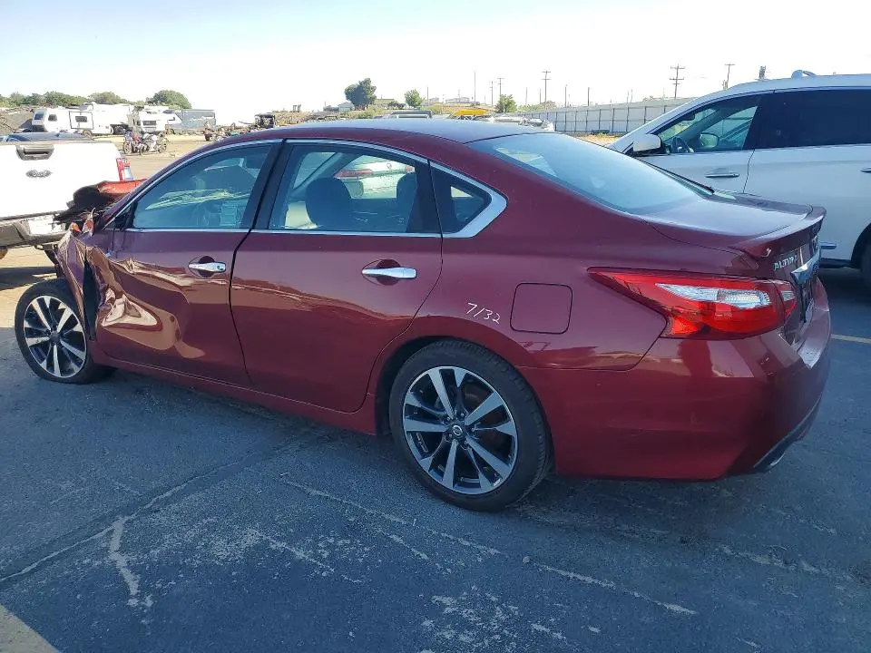 2016 NISSAN ALTIMA 2.5 SR  